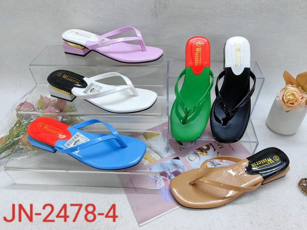 Ladies slippers